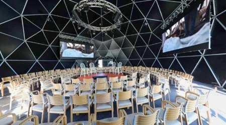 مجلس أو مؤتمر