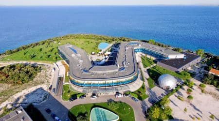 مجلس أو مؤتمر