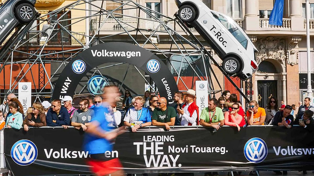 Climbing Tiguan and T-Roc