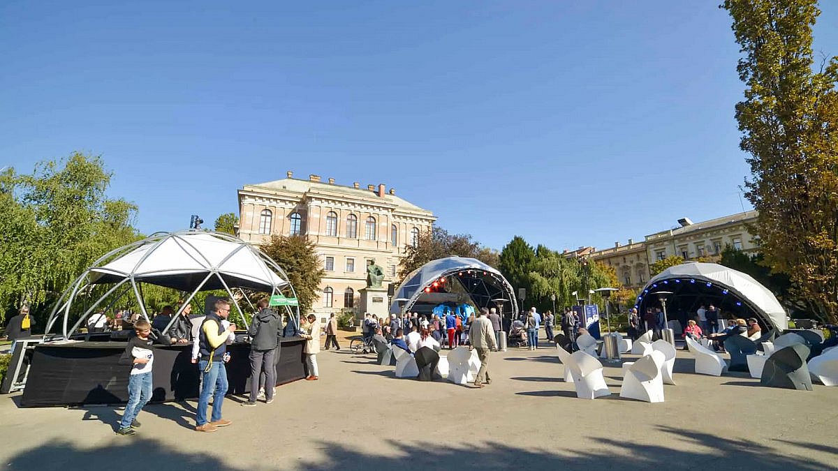 World’s fastest electric hypercar – Rimac C_Two